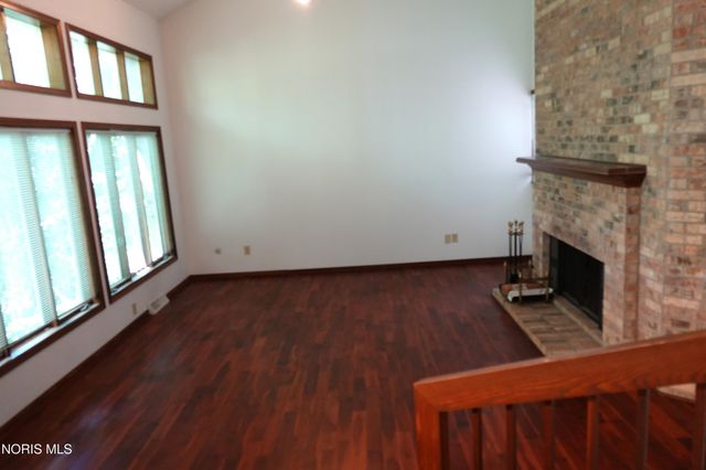 1677 Wyandotte Boulevard, Maumee, OH 43537