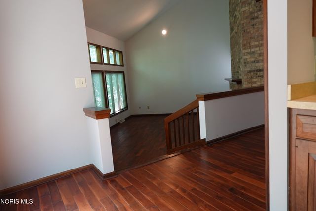 1677 Wyandotte Boulevard, Maumee, OH 43537