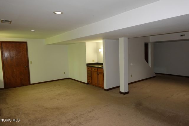 1677 Wyandotte Boulevard, Maumee, OH 43537