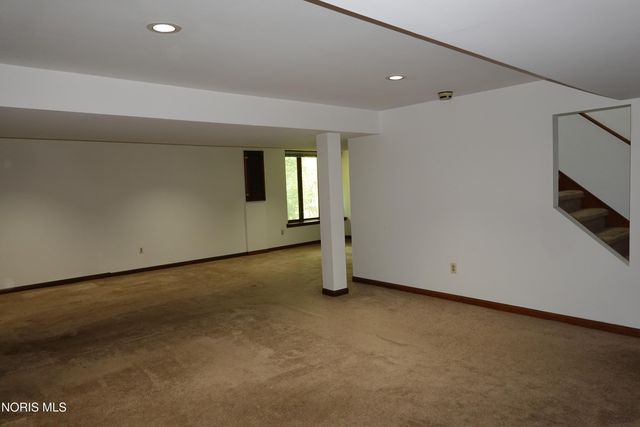 1677 Wyandotte Boulevard, Maumee, OH 43537