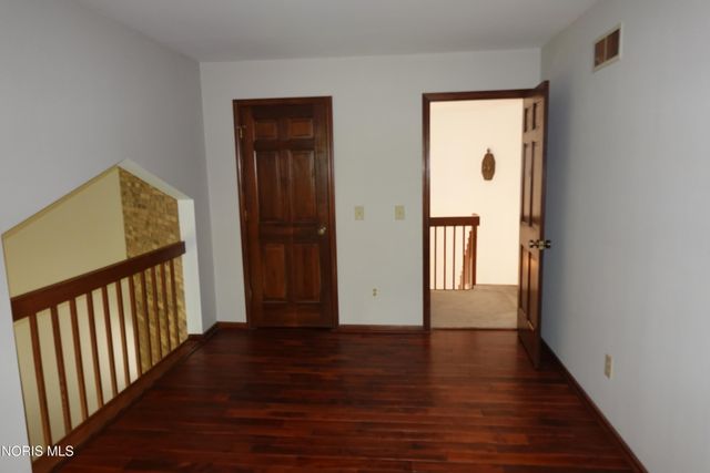 1677 Wyandotte Boulevard, Maumee, OH 43537