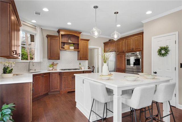 895 Riverhaven Drive, Suwanee, GA 30024