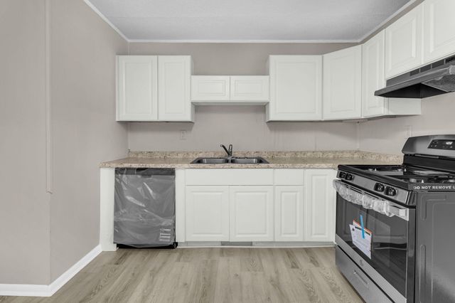 509 E Richardson Avenue, Summerville, SC 29485