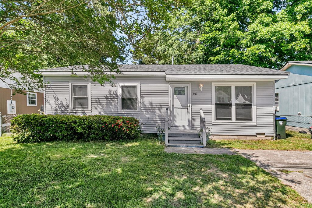 509 E Richardson Avenue, Summerville, SC 29485