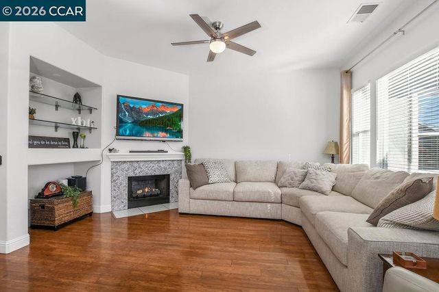 2060 Kent Dr, Brentwood, CA 94513