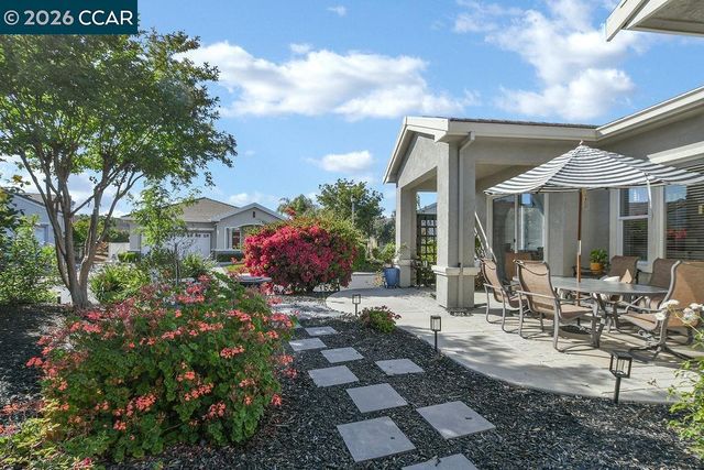 2060 Kent Dr, Brentwood, CA 94513