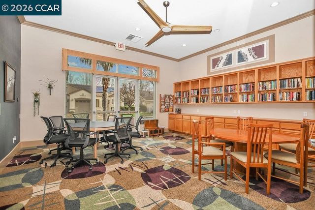 2060 Kent Dr, Brentwood, CA 94513