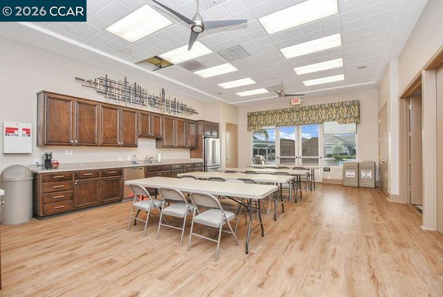 2060 Kent Dr, Brentwood, CA 94513