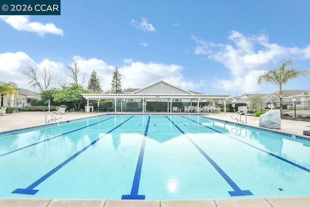 2060 Kent Dr, Brentwood, CA 94513