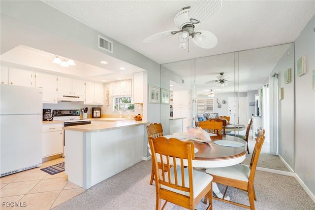 1549 Sandpiper ST 34, Naples, FL 34102