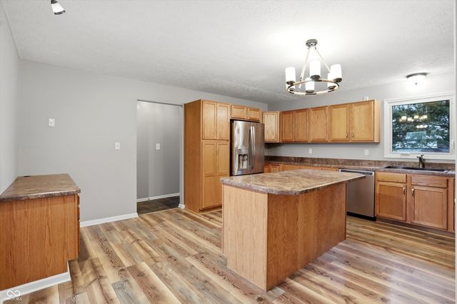 10404 N Serenity Lane, Mooresville, IN 46158