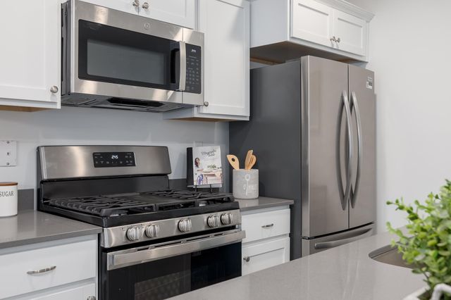 2028 James Avenue N 2, Minneapolis, MN 55411