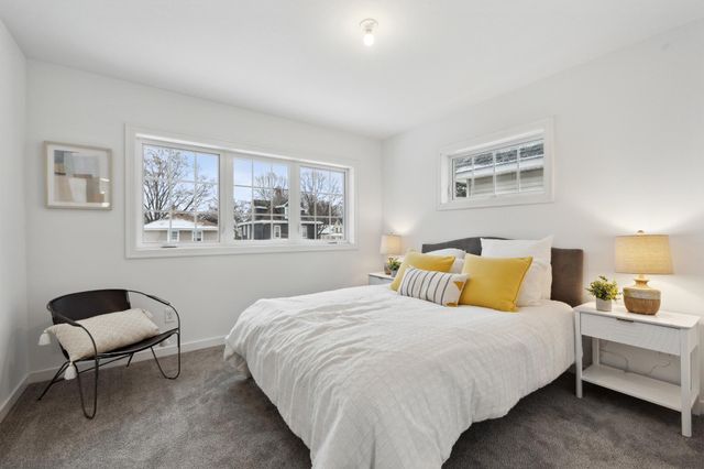 2028 James Avenue N 2, Minneapolis, MN 55411