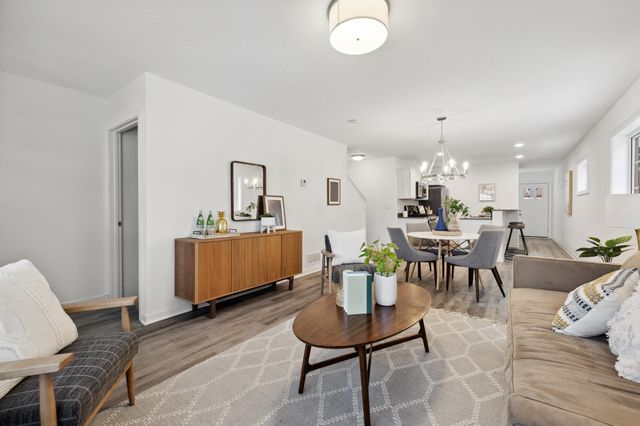 2028 James Avenue N 2, Minneapolis, MN 55411