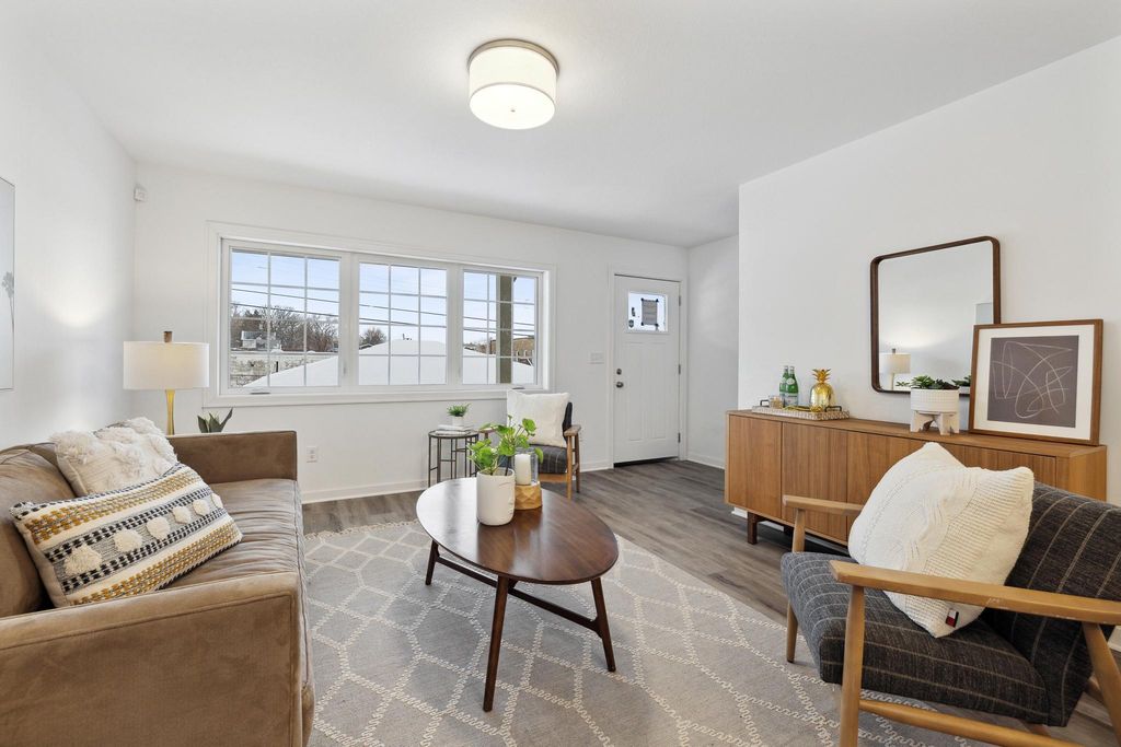 2030 James Avenue N, Minneapolis, MN 55411 — photo 3