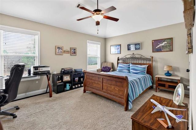 9131 Highway 16, Senoia, GA 30276