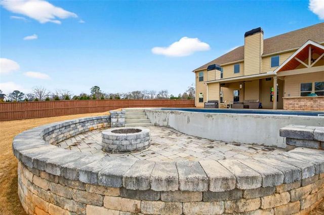 9131 Highway 16, Senoia, GA 30276