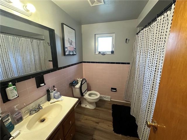 900 State Ave, Coraopolis, PA 15108