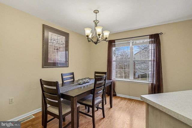 129 PENTAIL DR, Lancaster, PA 17601