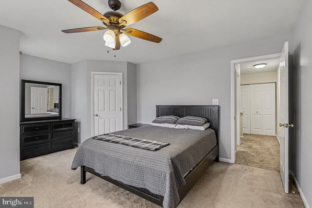 129 PENTAIL DR, Lancaster, PA 17601