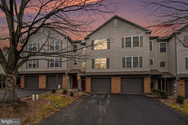 129 PENTAIL DR, Lancaster, PA 17601