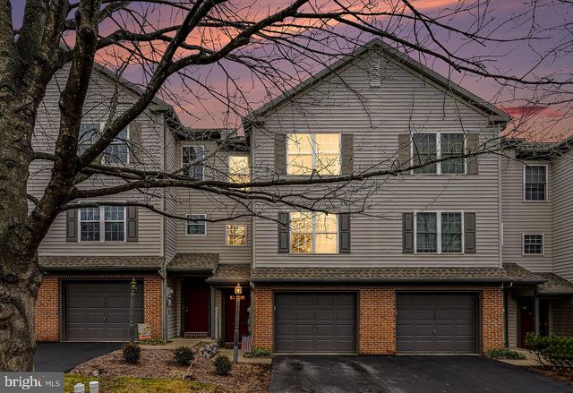 129 PENTAIL DR, Lancaster, PA 17601