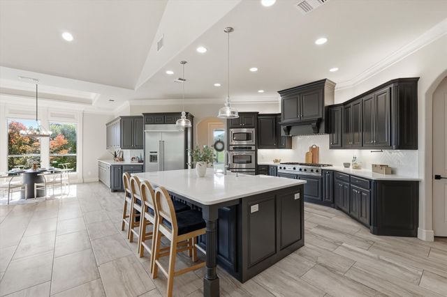 501 Holly Court, Keller, TX 76248
