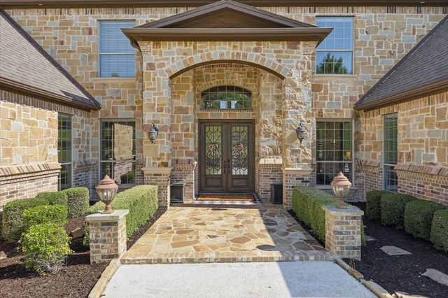 501 Holly Court, Keller, TX 76248