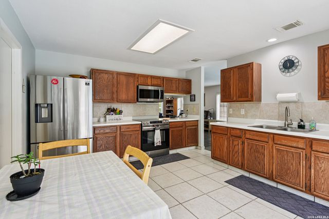 15743 Wood Sorrel, San Antonio, TX 78247