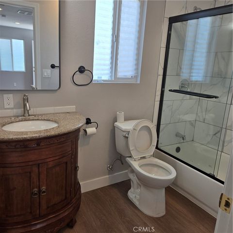8903 Baring Cross, Los Angeles, CA 90044