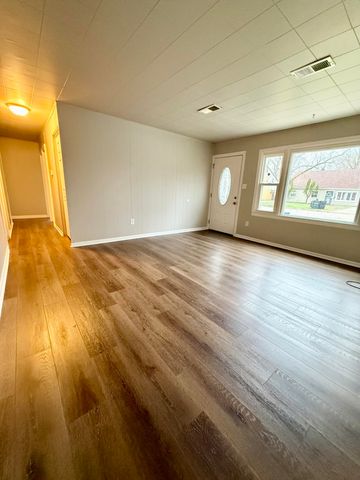 800 Clinton Street, Gary, IN 46406