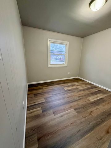 800 Clinton Street, Gary, IN 46406