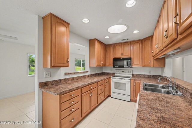 1071 Continental Avenue, Melbourne, FL 32940