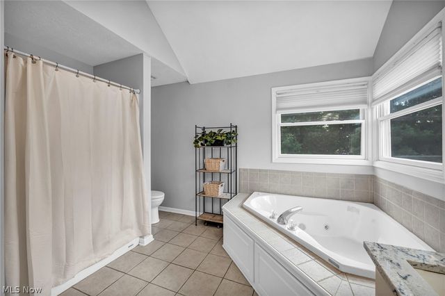 2285 N Bay Drive, Willoughby, OH 44094