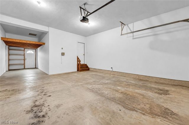 2285 N Bay Drive, Willoughby, OH 44094