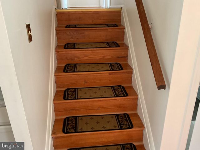 10810 HOLLAWAY DR, Upper Marlboro, MD 20772