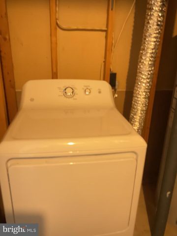 10810 HOLLAWAY DR, Upper Marlboro, MD 20772