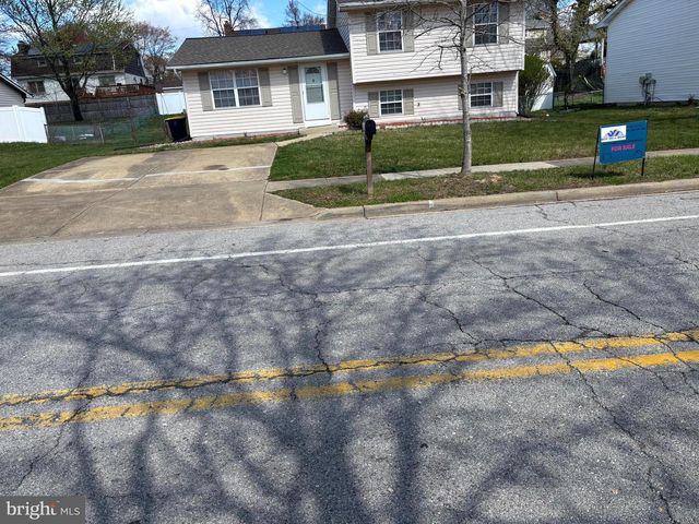 10810 HOLLAWAY DR, Upper Marlboro, MD 20772