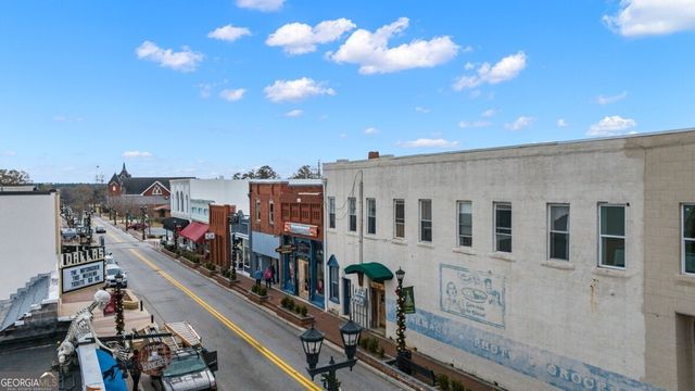 206 Thompson Ridge Lane, Dallas, GA 30132