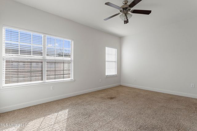 103 Armand Oaks, Ocean Springs, MS 39564