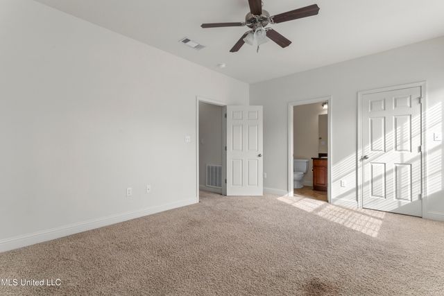 103 Armand Oaks, Ocean Springs, MS 39564