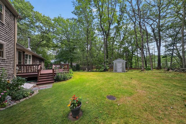 290 Grove St, Norwell, MA 02061