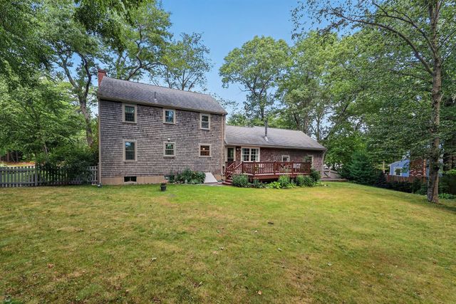 290 Grove St, Norwell, MA 02061