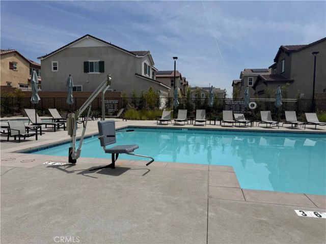 6331 sierra vista ln, Fontana, CA 92336