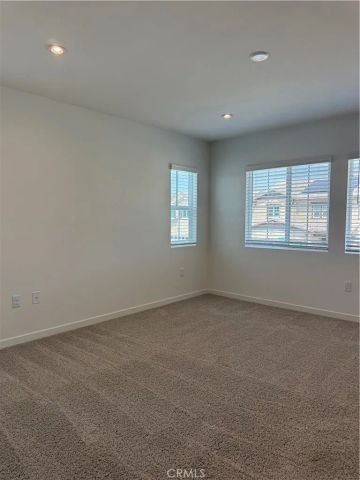6331 sierra vista ln, Fontana, CA 92336