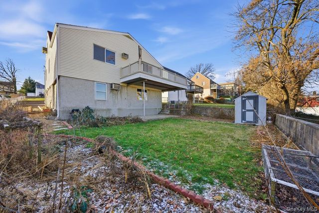 54 Staunton Street, Yonkers, NY 10704