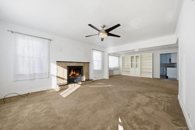 54 Staunton Street, Yonkers, NY 10704