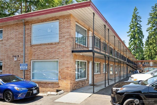 19618 -19628 68th Avenue W, Lynnwood, WA 98036