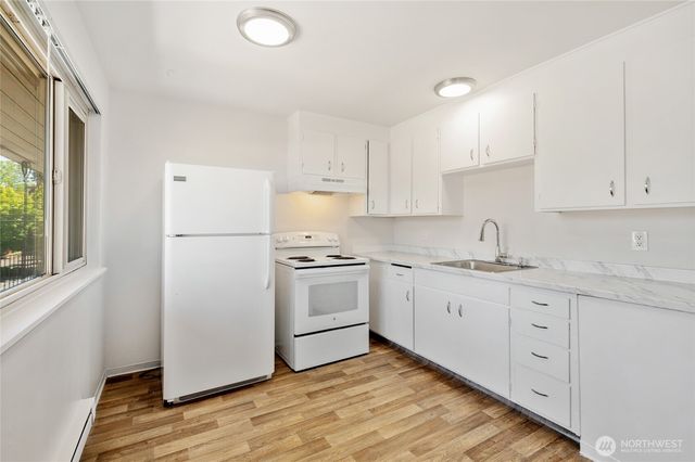 19618 -19628 68th Avenue W, Lynnwood, WA 98036