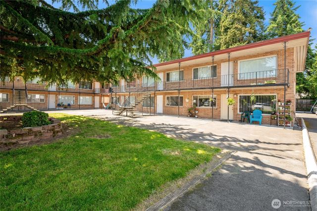 19618 -19628 68th Avenue W, Lynnwood, WA 98036